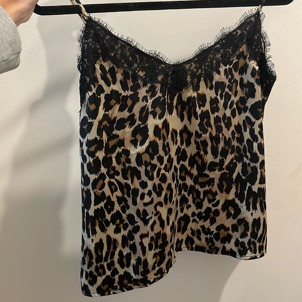 BP leopard top
